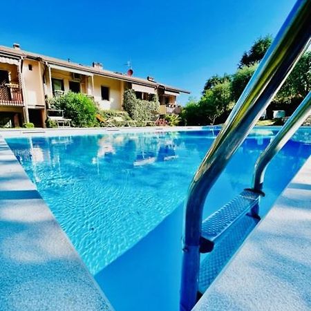 Residenza Riviera Degli Olivi Torri Del Benaco Exterior foto