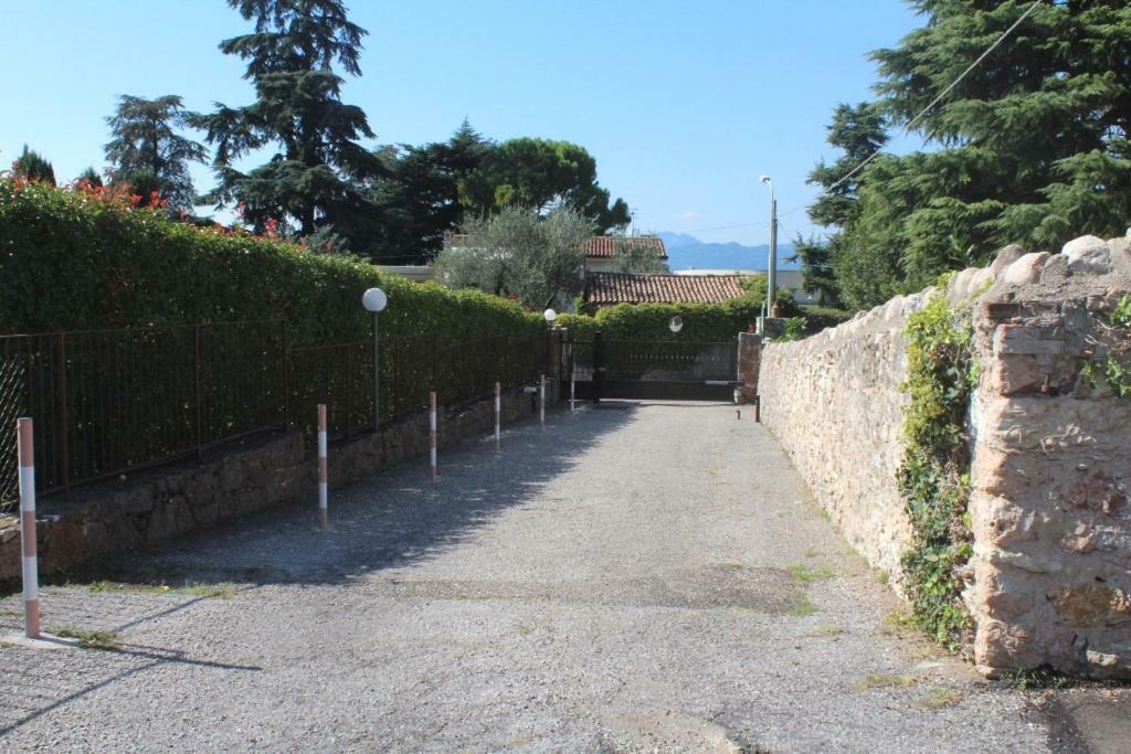 Residenza Riviera Degli Olivi Torri Del Benaco Exterior foto